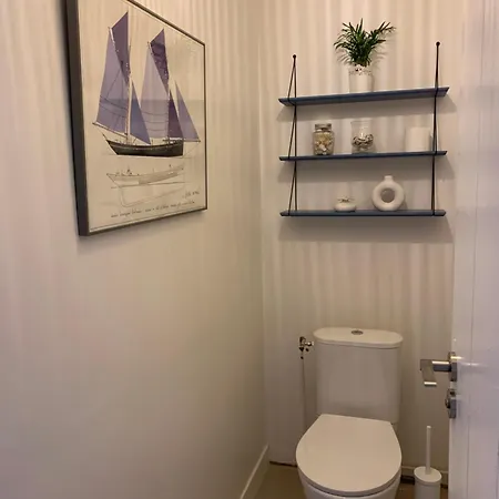 La Buissonniere Maison Avec Jardin 6 Personnes * La Rochelle (Charente-Maritime)