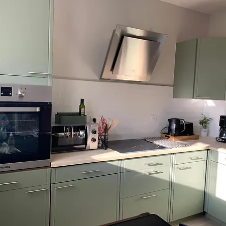 La Buissonniere Maison Avec Jardin 6 Personnes Hébergement de vacances La Rochelle (Charente-Maritime)