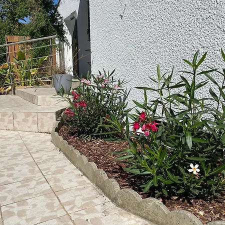 Prázdninový dům La Buissonniere Maison Avec Jardin 6 Personnes *