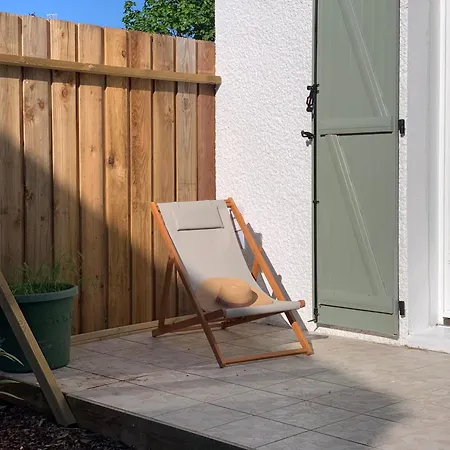 La Buissonniere Maison Avec Jardin 6 Personnes * La Rochelle (Charente-Maritime)