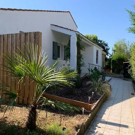 Prázdninový dům La Buissonniere Maison Avec Jardin 6 Personnes